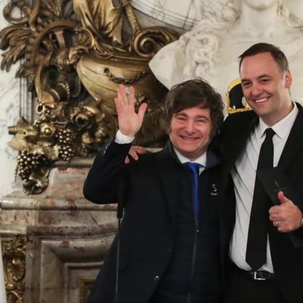 Después de designar a Santilli como jefe de Gabinete, Milei volvió a defender a Adorni: “Sigo confiando en su inocencia”