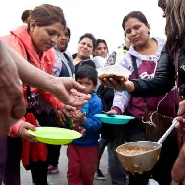 Alarmante informe social de la UCA: La pobreza volvió a subir y ya roza el 30%