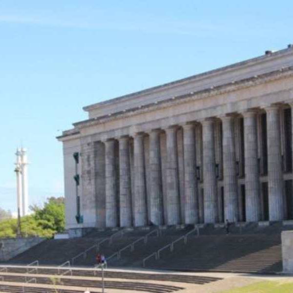 La UBA irá a la Justicia para que Javier Milei cumpla con la ley de Financiamiento Universitario