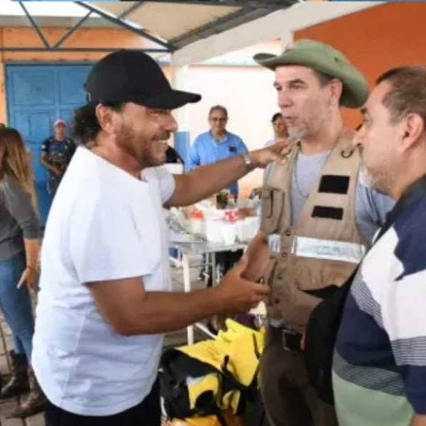 El gobernador Sáenz supervisó el operativo de asistencia integral en El Galpón y Metán tras el temporal