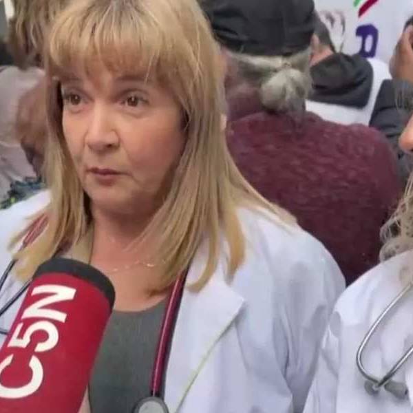 La bronca de los médicos del PAMI de todo el país contra el ajuste del Gobierno: 