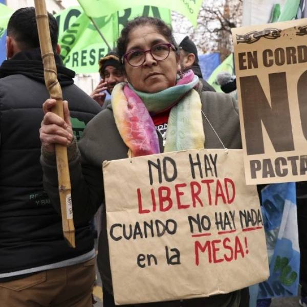 Según un estudio de la Universidad de Córdoba cae la clase media en esa provincia y el 70% no llega a fin de mes