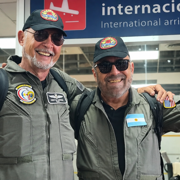Misión cumplida: El piloto cubano Oreste Lorenzo y el salteño Carlos Juncosa completaron 5 días de vuelo extremo