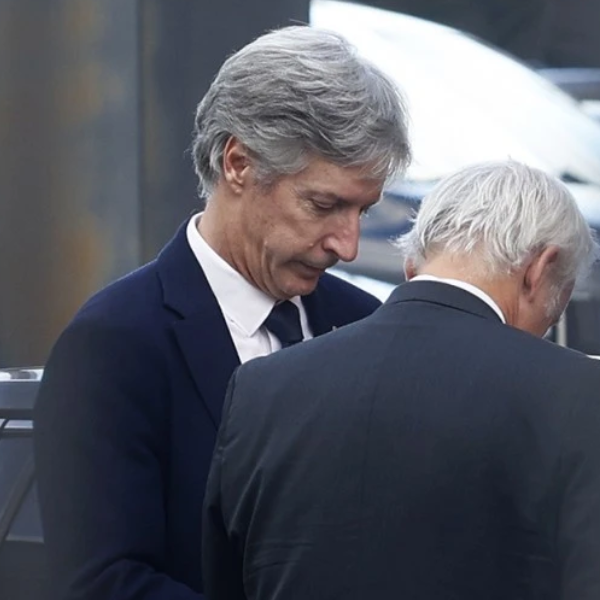 El Banco Central reconoce que la operación con el oro está floja de papeles y expone a las autoridades a una causa penal