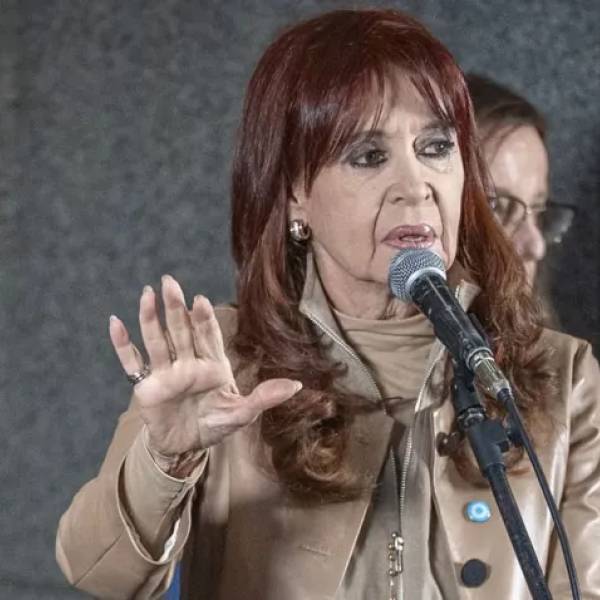 ANSeS le reclamará a Cristina Kirchner que devuelva unos mil millones de pesos por las jubilaciones y pensiones que ya cobró
