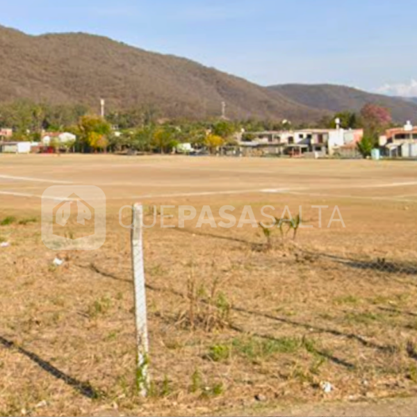 Tragedia en la ciudad de Salta: Un hombre de unos 35 años se desvaneció y falleció mientras jugaba un partido de futbol amateur