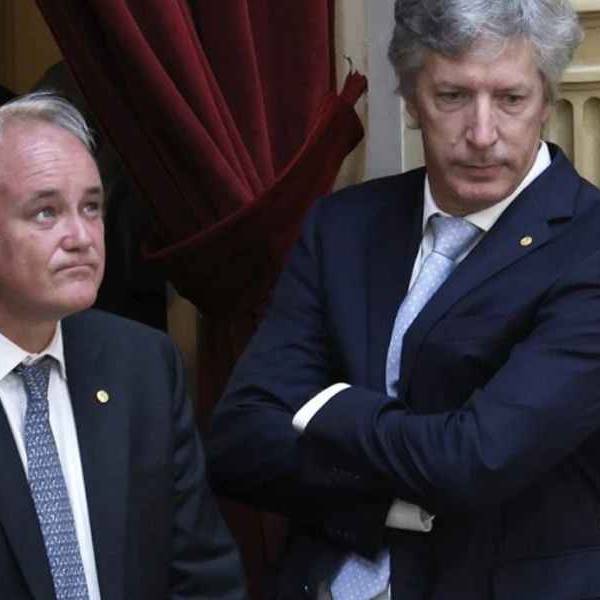 Alivio en los bancos porque bajo la mora, pero el mercado advierte: 