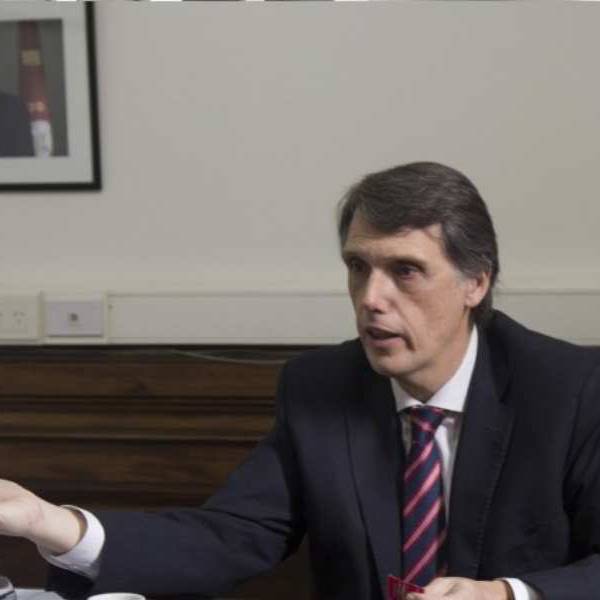 Cristina Kirchner le da a Urtubey el PJ de Salta  designando como interventor a Pablo Kosiner