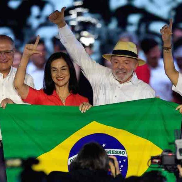 Lula y una promesa de campaña en Brasil: “Ni chinos, ni estadounidenses van a meter los dedos en nuestras tierras raras”