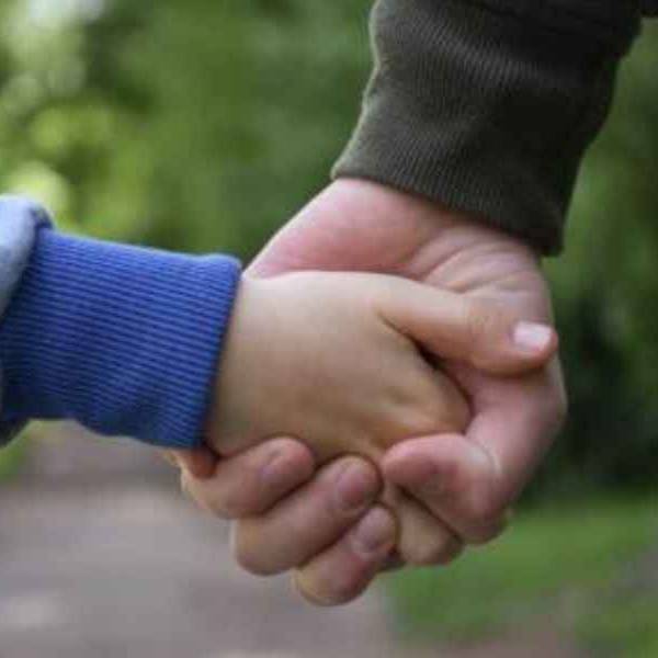 Día Mundial de la Adopción: En Salta hay 25  niños, niñas y adolescentes que buscan un nuevo hogar y un nuevo comienzo