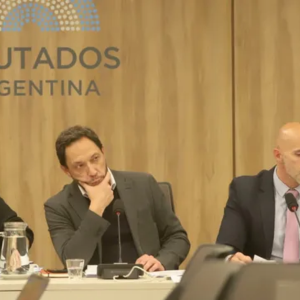 La comisión que investiga el caso $LIBRA podría citar por la fuerza pública a Karina Milei