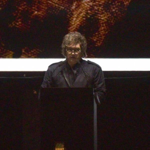 Milei cantó el rock del Gato en la Derecha Fest y le dijo a sus seguidores: 