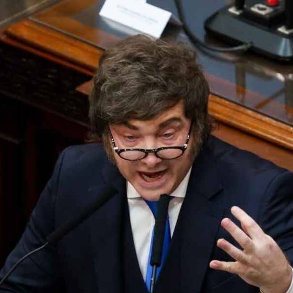 Milei sigue con las provocaciones y comparó su salario con el de los rectores de universidades: “Cobran 4 veces más”