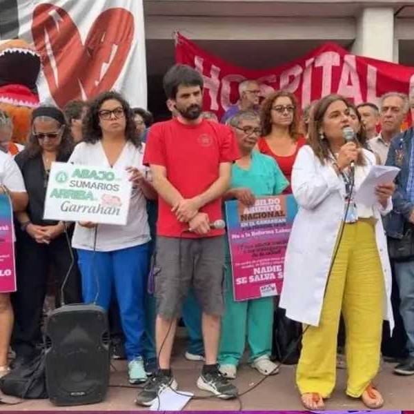 Loa ataques del Gobierno contra el Garrahan no paran:  Iniciaron  sumario a 40 empleados y despidieron a 11 de ellos tras protestar por mejores salarios