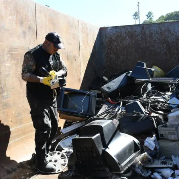 El compromiso ambiental de los vecinos de la ciudad de Salta se hizo sentir fuerte en el 7mo Reciclatón