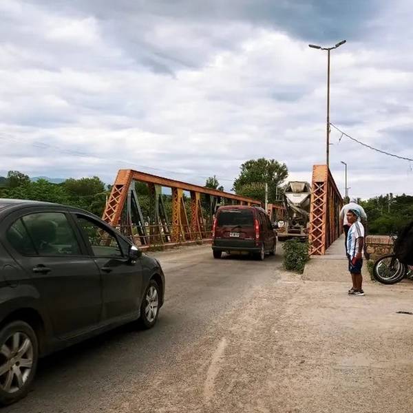 Detienen en La Rioja a 4 personas que estafaron por mas de 4 millones a un comerciante de  Vaqueros