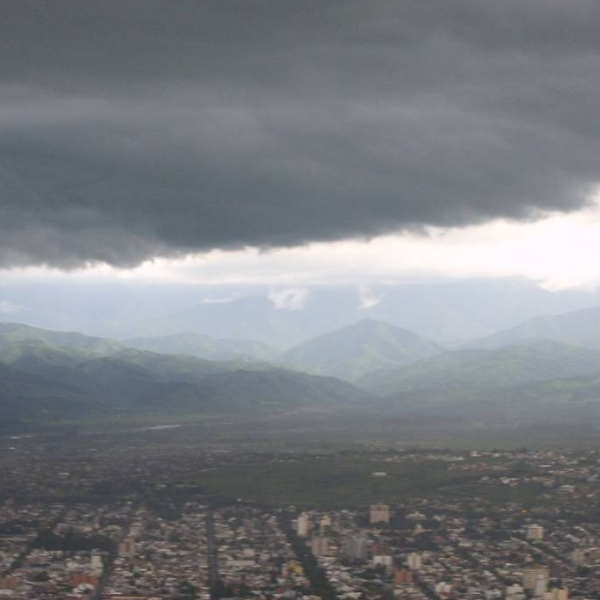 Nueva alerta amarilla por tormentas en Salta: prevén lluvias intensas, granizo y ráfagas fuertes
