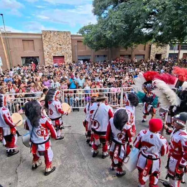Cientos de salteños y turistas disfrutaron del Encuentro de Brujos