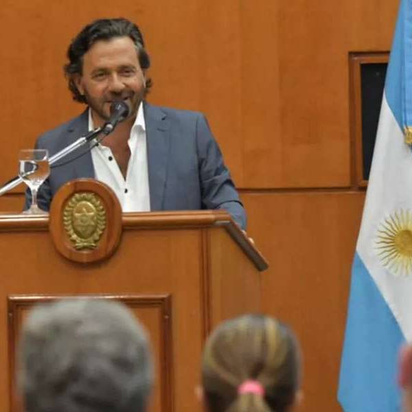 El gobernador de Salta, Gustavo Sáenz, se lanzó de lleno al armado de un espacio nacional que podría tenerlo como referente