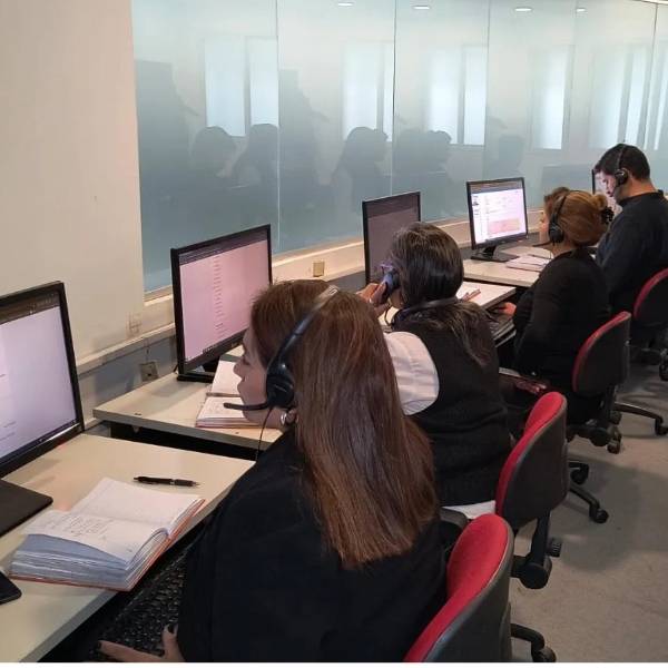 Encuesta de CB Global Data: Un sondeo arrojó que Kicillof le gana a Milei en 21 de 24 municipios de Buenos Aires