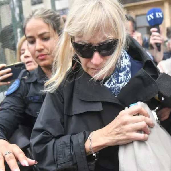 Jubiladas prestamistas de Adorni: Claudia Sbabo declaró que no recuerda detalles de la venta