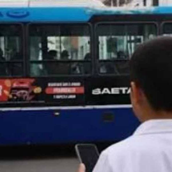 La Municipalidad de Salta ordenó retirar la publicidad de apuestas en colectivos de SAETA