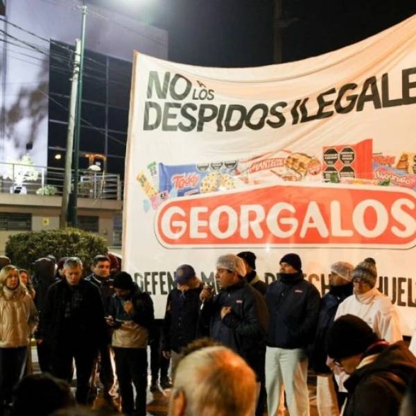 Georgalos vuelve a suspender trabajadores y reduce los sueldos un 20 por ciento