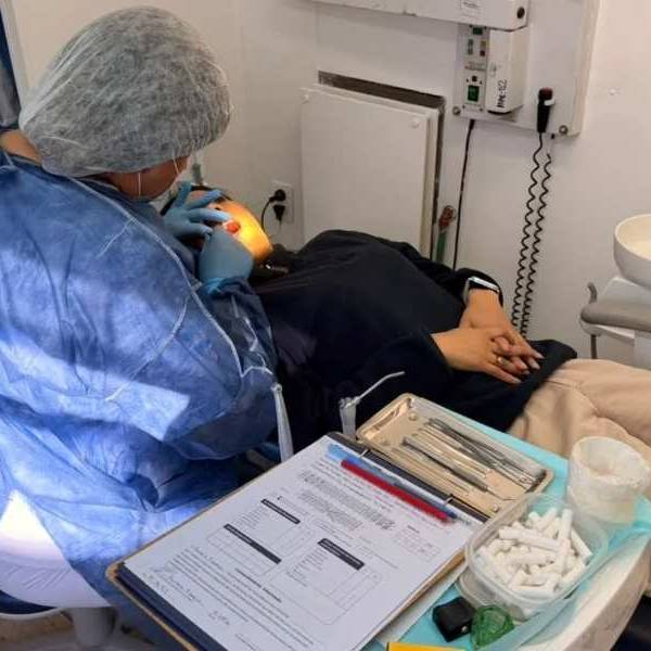 Hasta septiembre el Móvil Odontológico estará en la Escuela de Emprendedores