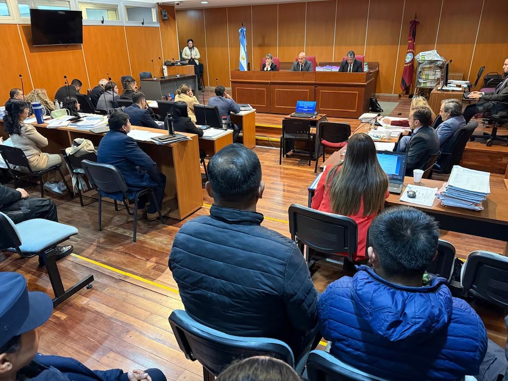 Avanza el juicio contra penitenciarios, presos y familiares por una red narco que funcionaba en la cárcel de Villa Las Rosas