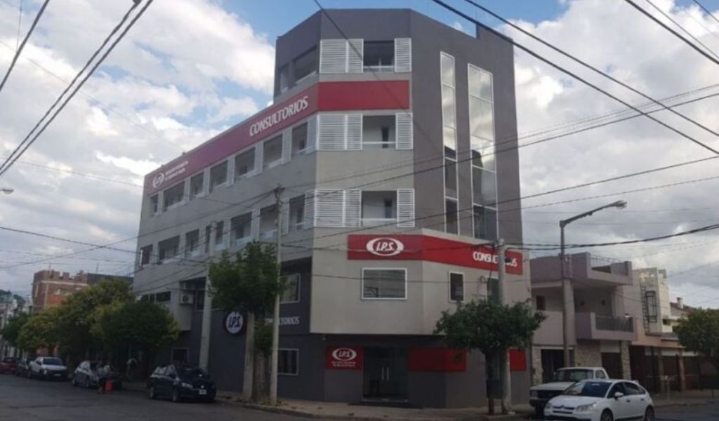 IPS: Buscan que los médicos no se abusen y pondrán topes al pluss del padrón B