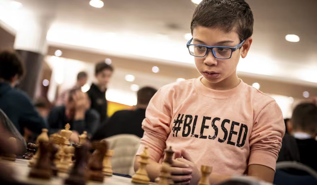 NIÑO PRODIGIO ARGENTINO DE 10 AÑOS HACE HISTORIA COMO EL MAESTRO INTERNACIONAL MÁS JOVEN