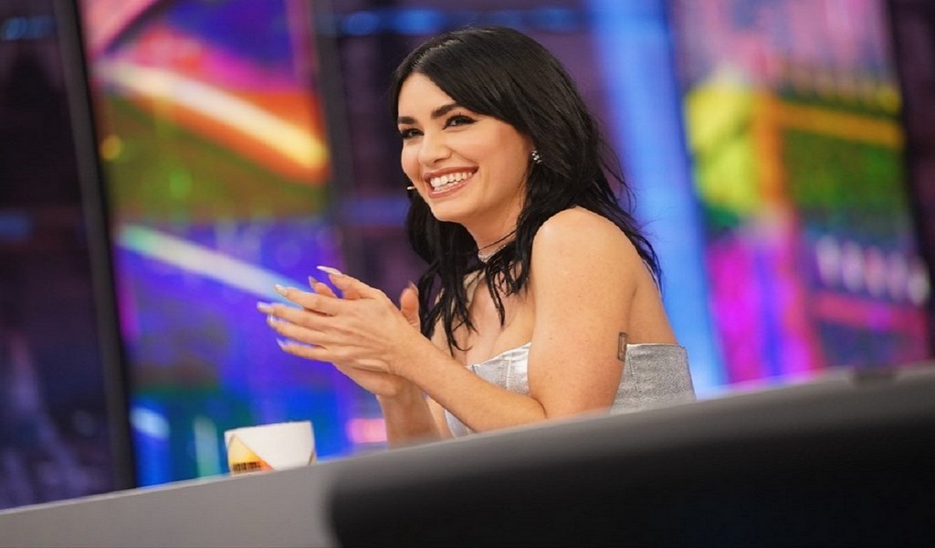 Lali desmiente noticias falsas sobre su emigración por la Ley Bases
