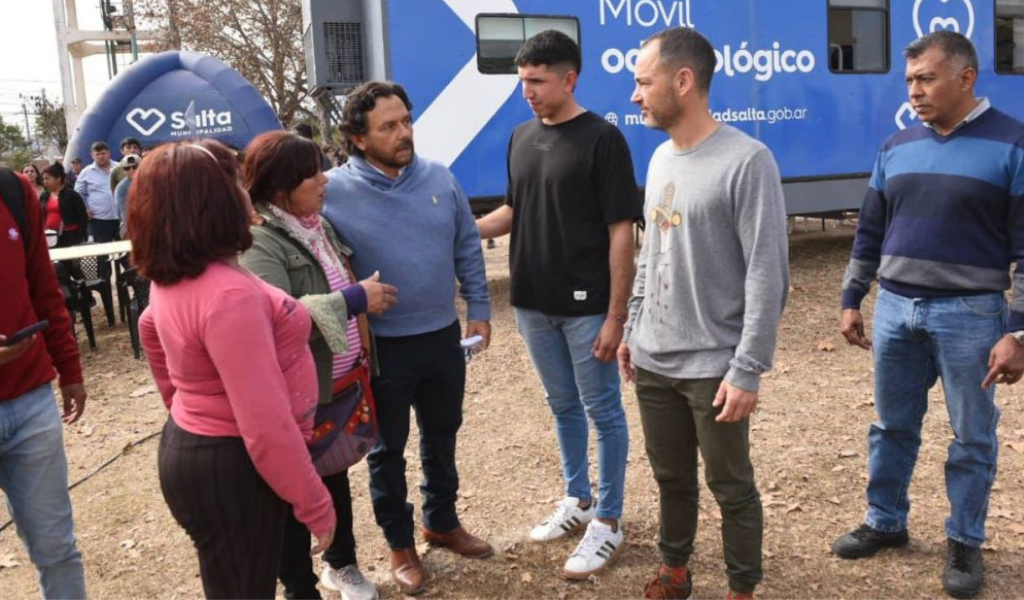"La Muni en tu barrio" visitó el barrio Pablo Saravia 