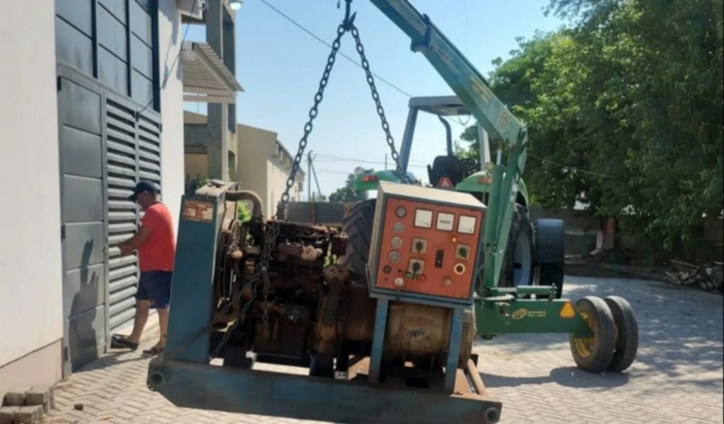 Escándalo en un hospital de J. V. González: Desaparecieron grupos electrógeno, aires acondicionados y otros equipos