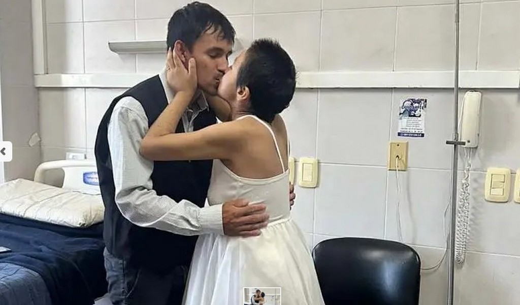 Una paciente de 31 años decidió realizar su boda en la Maternidad, lugar donde lleva años luchando contra el cáncer