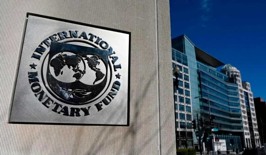 El FMI desmintió nuevamente a Caputo: Recién están discutiendo el monto que prestarán