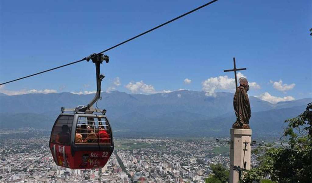 Los telefericos San Bernardo y AlaDelta lanzaron una promoción conjunta para seguir disfrutando de las alturas salteñas