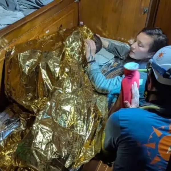Milagro en el Mediterráneo: Niña es rescatada tras naufragar durante 3 días